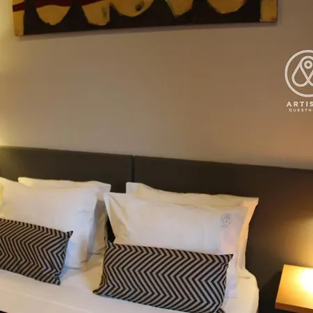 Homestay Artisticguesthouse