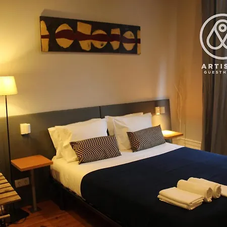 Artisticguesthouse בית אירוח טומאר