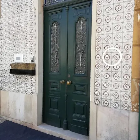 Homestay Artisticguesthouse Tomar